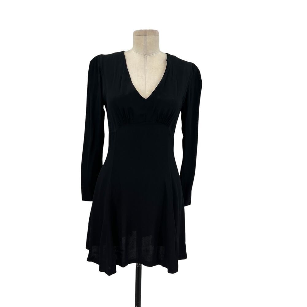 Betsey Johnson Vintage Mini Dress Long‎ Sleeve V-Neckline Black Size Medium
